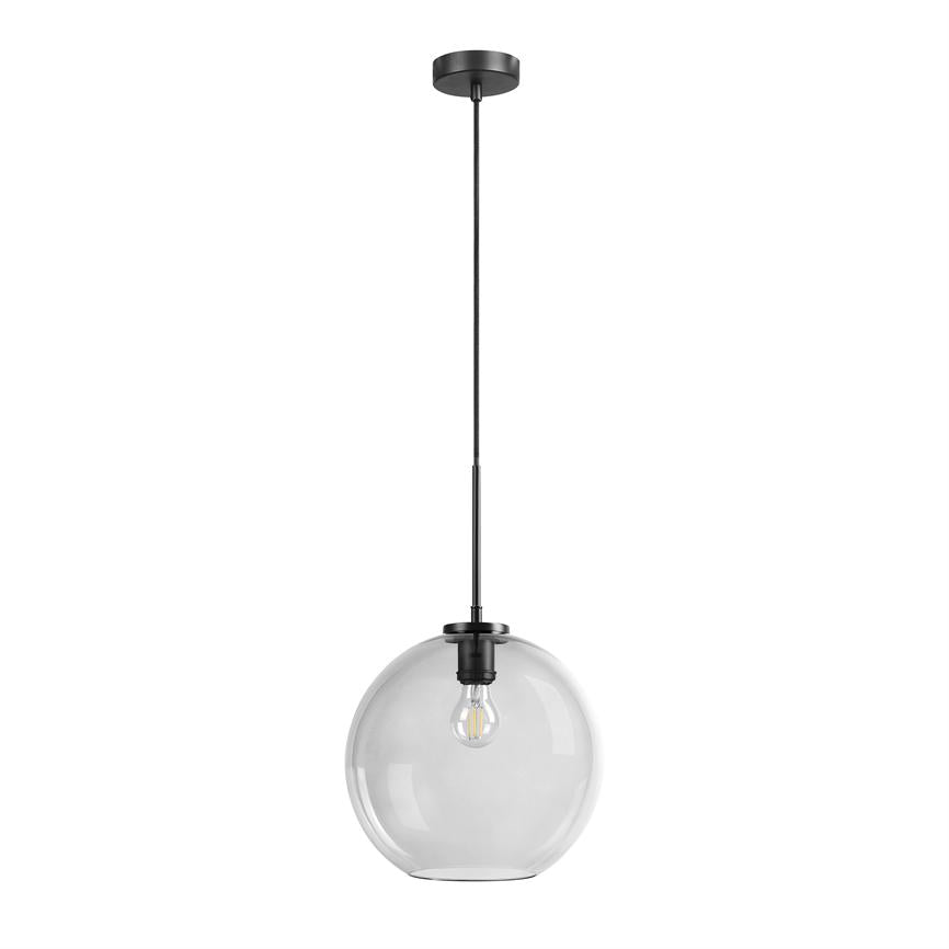 En rund, klar glaspendel hænger i en sort ledning, holder en synlig LED-pære og svæver isoleret mod en ensartet hvid baggrund.