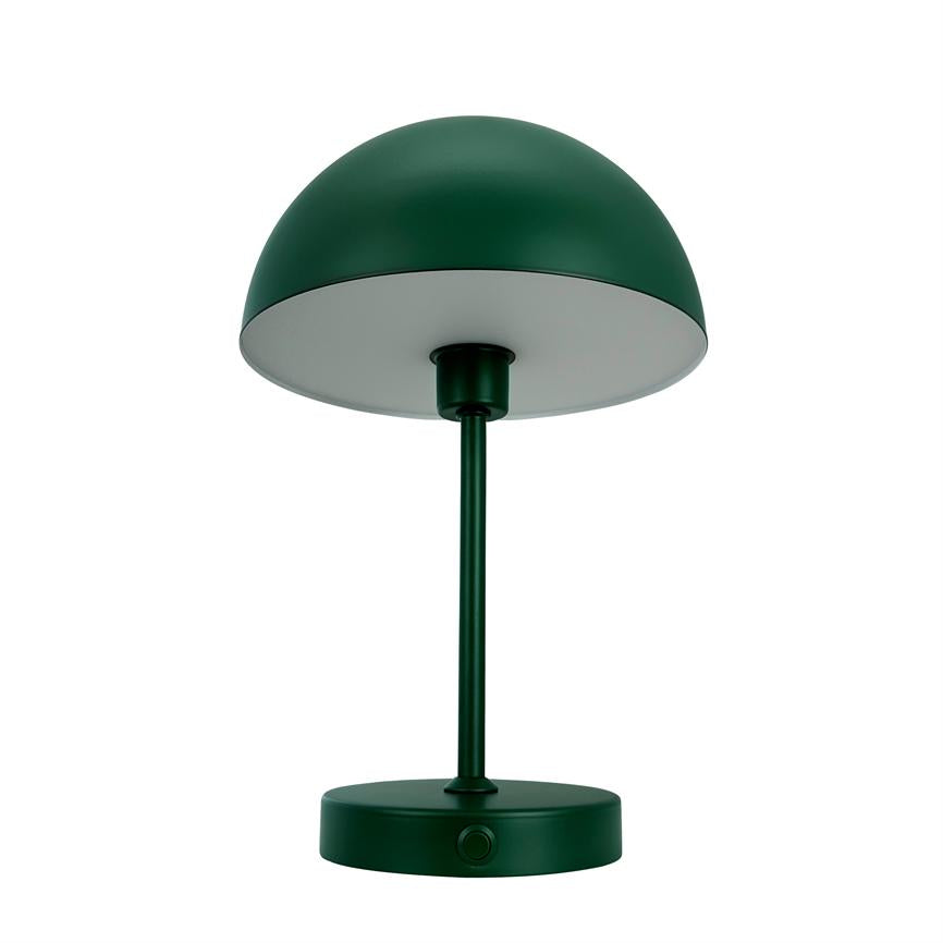 En grøn bordlampe står oprejst; halvkugleformet skærm med hvid underside, tynd central stang og rund fod med trykknap, vist mod ensartet hvid baggrund.
