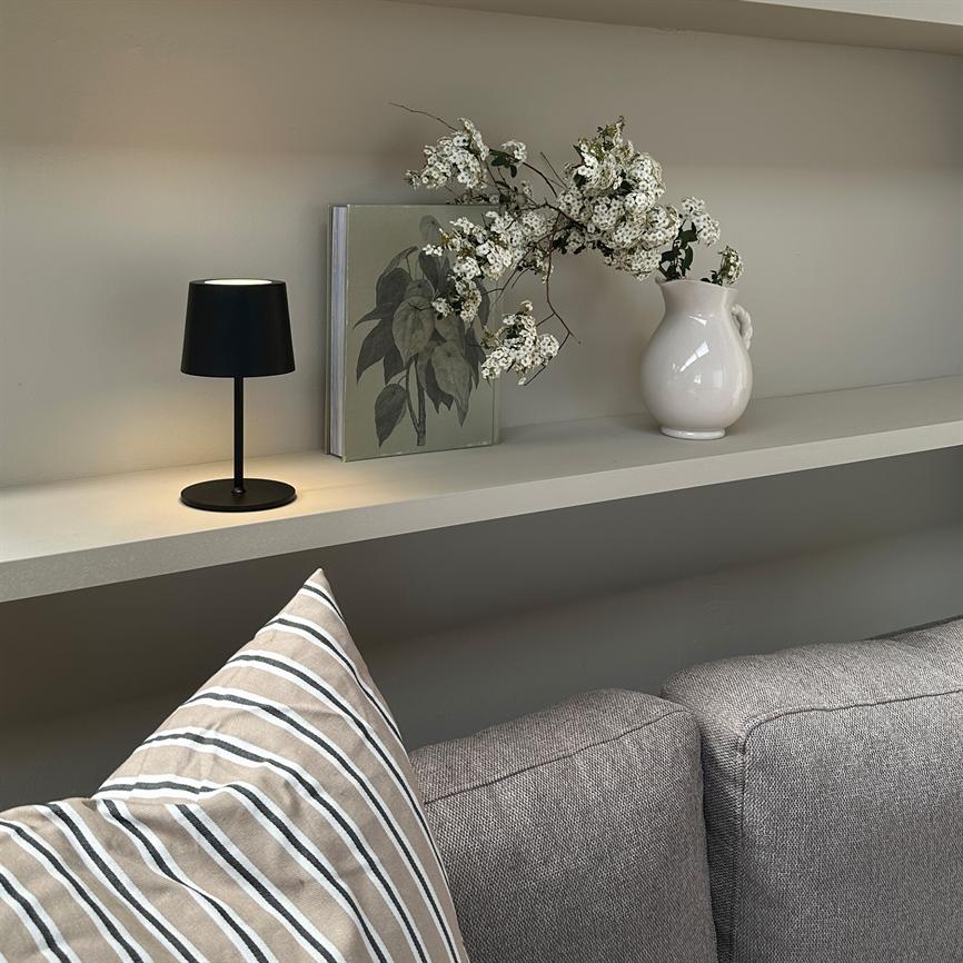 Karl Led Bordlampe - Sort
