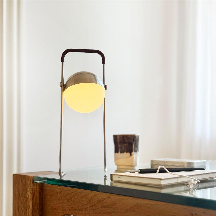 Mova LED Genopladelig Bordlampe - Bordeaux